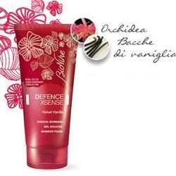 BioNike Defence Xsense Doccia Schiuma 3 Velvet Vanilla 200 Ml 1 BioNike Defence Xsense Doccia Schiuma 3 Velvet Vanilla 200 Ml