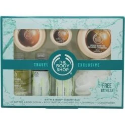 The Body Shop Essentials Confezione Regalo 10ml Shea Burro Labbra + 50ml Shea Burro Corpo + 50ml Shea Body Scrub + 60ml Moringa Gel Doccia + 60ml Rainforest Shine Shampoo + 60ml Rainforest Shine Balsamo + Mini Bath Lily